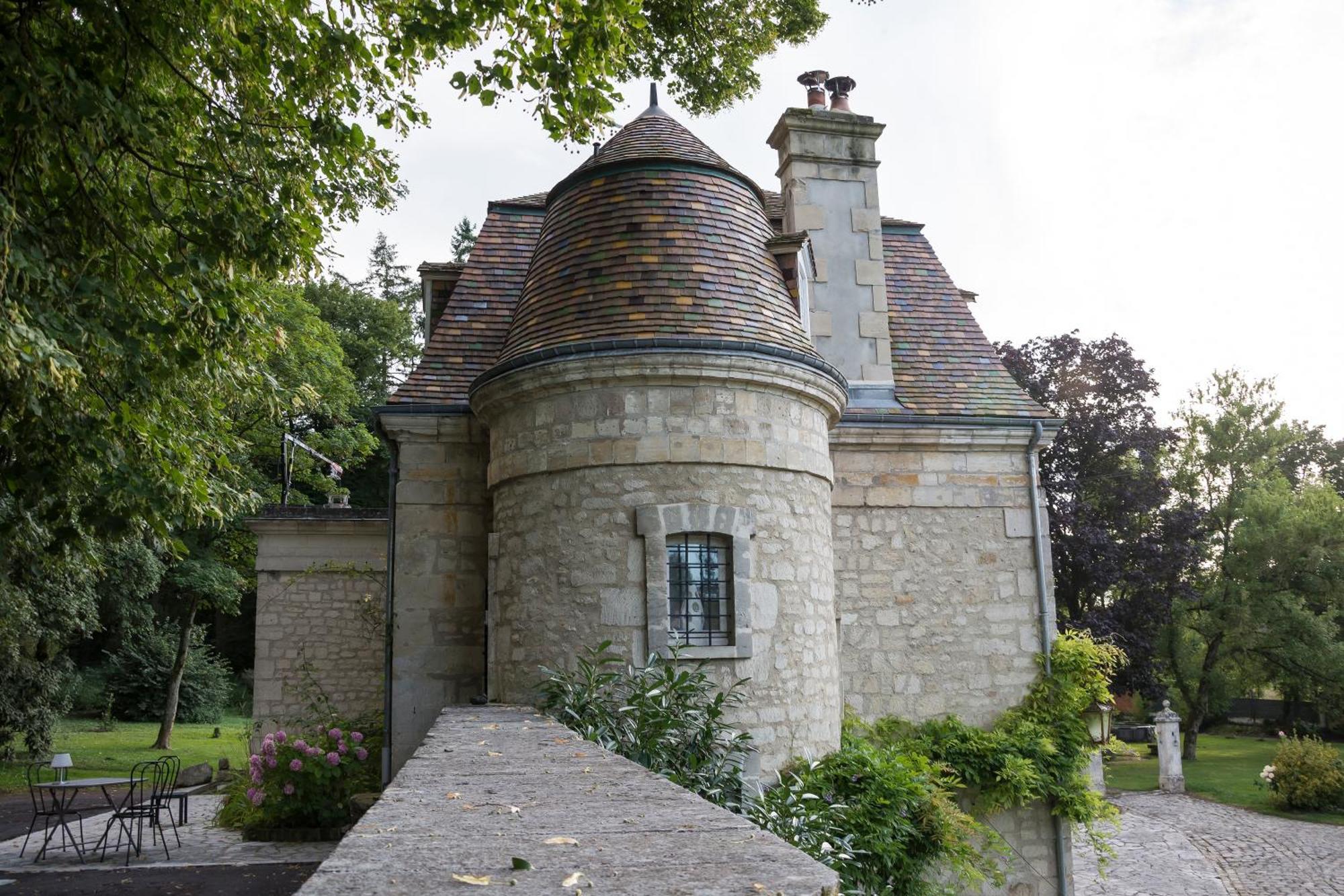 Le Manoir Paradi Presles-et-Thierny Luaran gambar