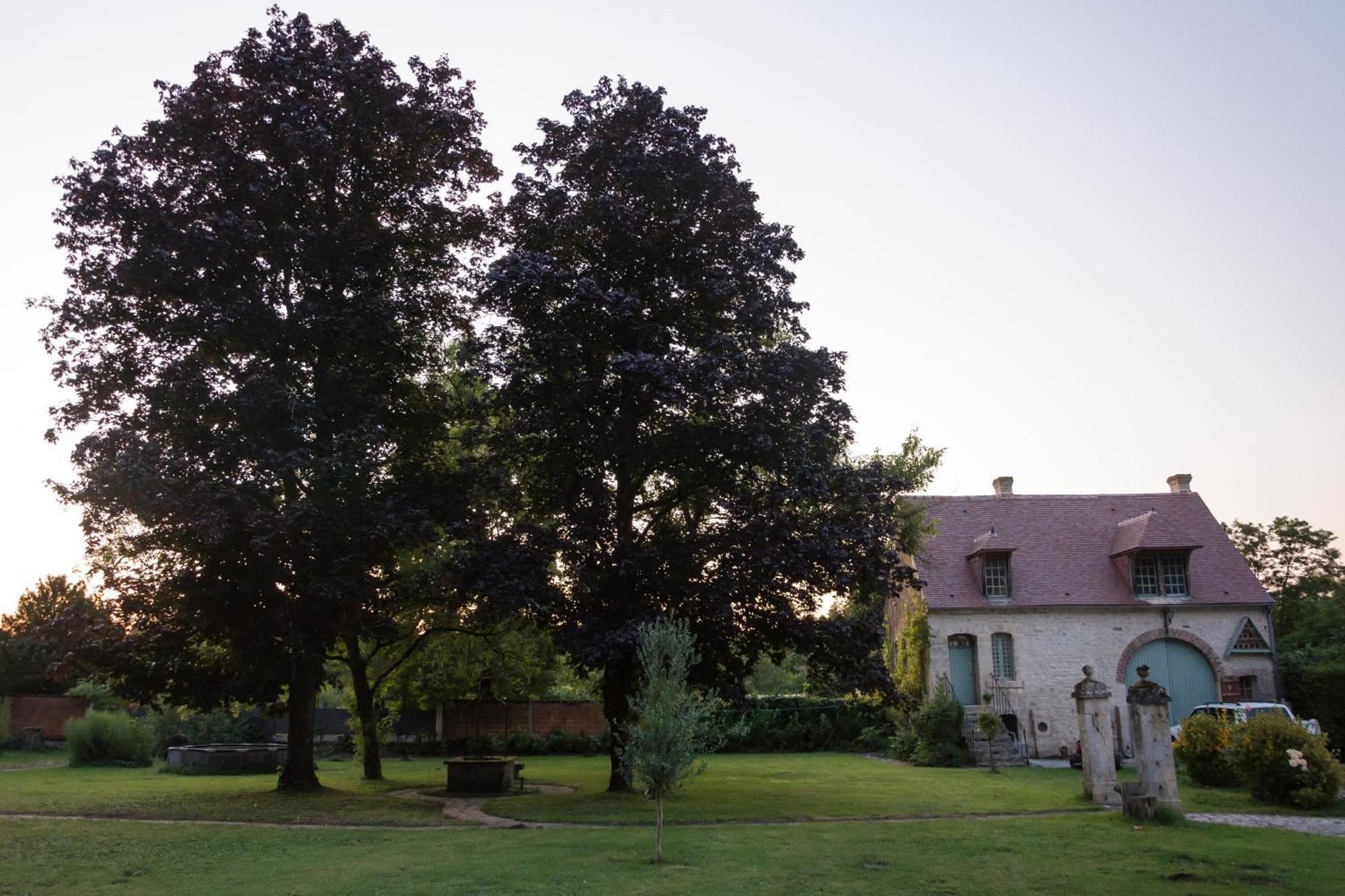 Le Manoir Paradi Presles-et-Thierny Luaran gambar